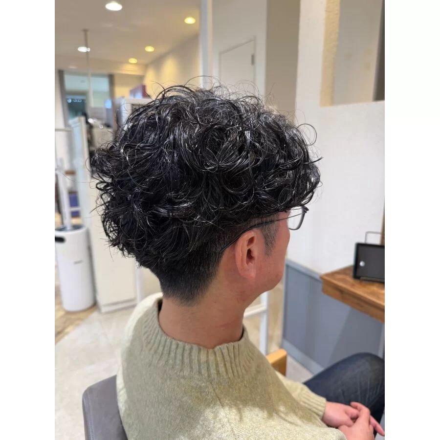 大人メンズにおすすめ！スパイラルパーマ